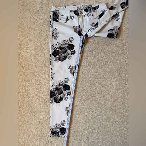 American Eagle Outfitters Black Floral Leggings - Picture 5 of 7